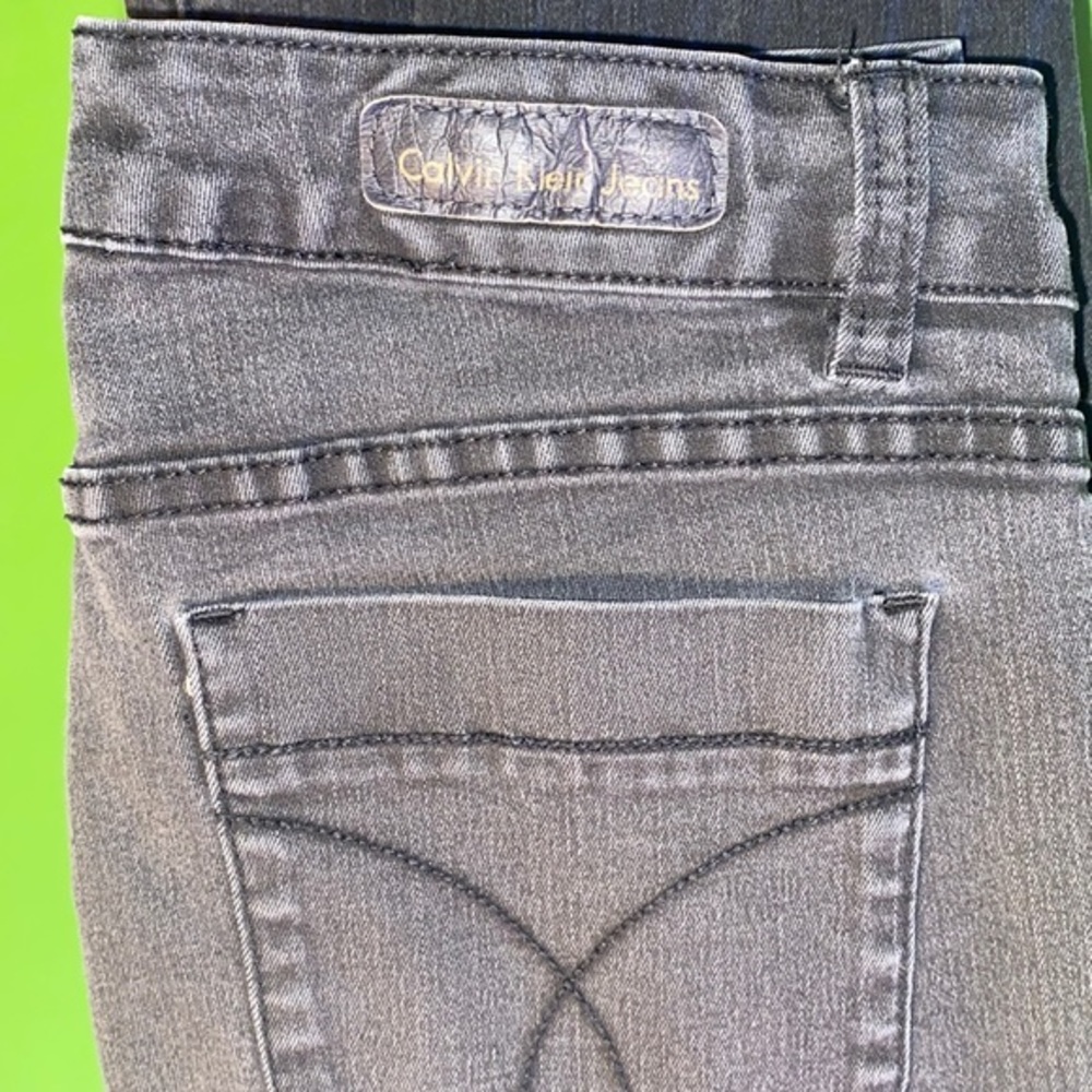 Ladies Black Calvin Klein CK jeans size 8 Leggings jeggings like new denim jean
